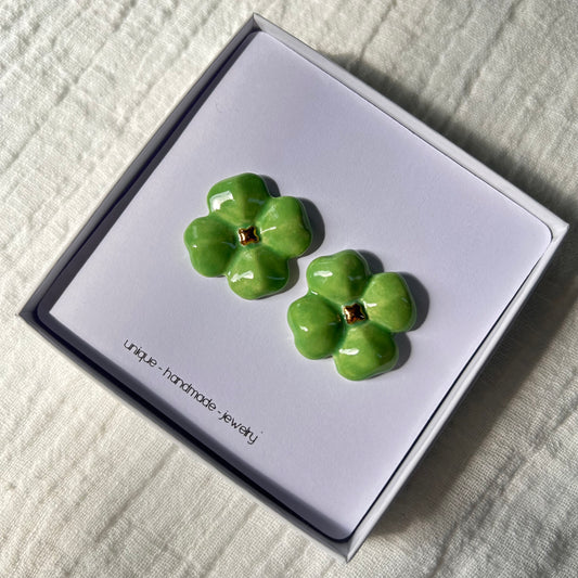 Pendientes -Violeta-